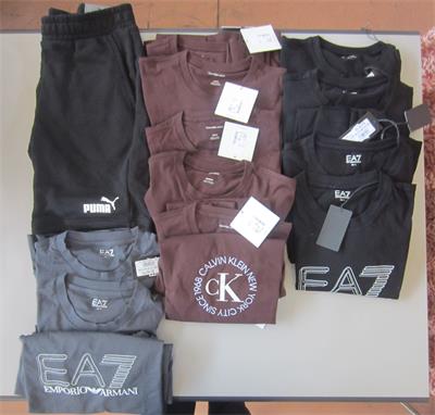 12/2026-1- abbigliamento vario nuovo